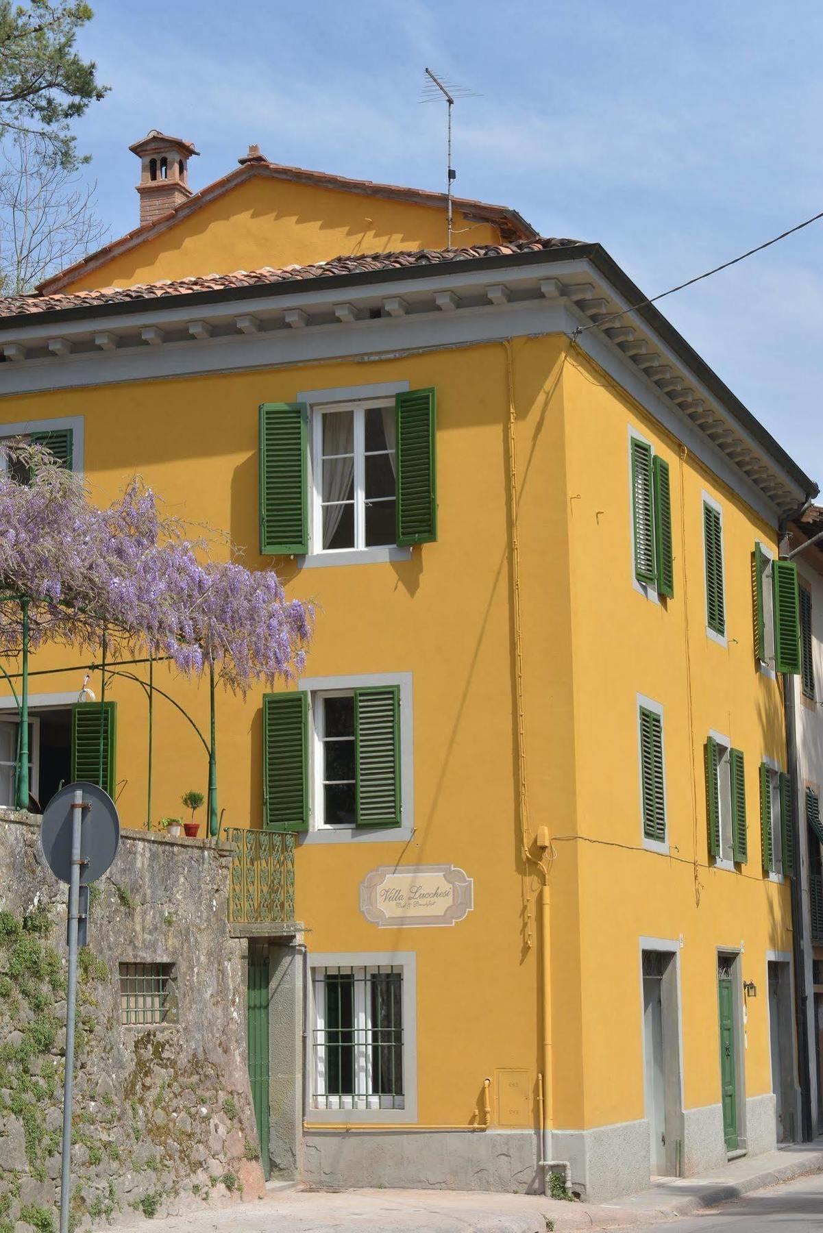 Villa Lucchesi Bagni di Lucca Exterior photo